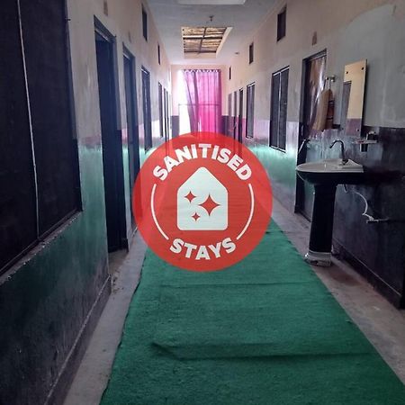 Oyo 83936 Chaudhary Guest House Bulandshahr Esterno foto